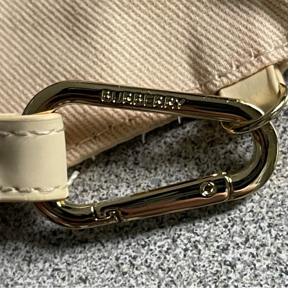 Burberry Canvas Cosmetic/Make Up Wristlet Bag - Picture 10 of 15